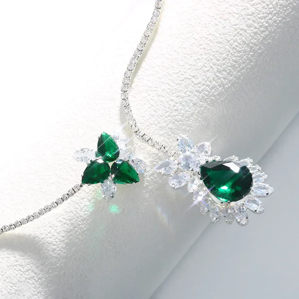 Vinobraní Náhrdelník Květ ze Smaragdu 